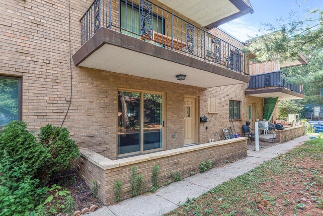 Building Photo - Great pet friendly 1 BR/1Bath  in St. Anth...
