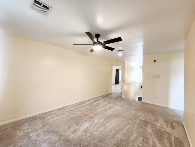 Building Photo - 7206 Bethany Bay Dr