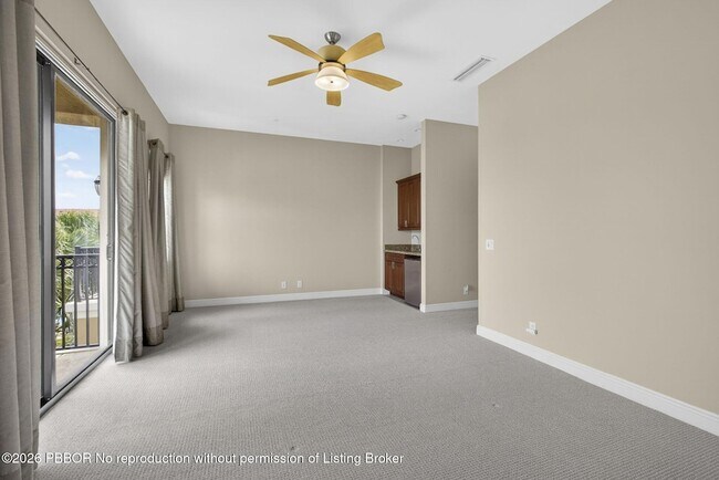 Building Photo - 803 del Sol Cir