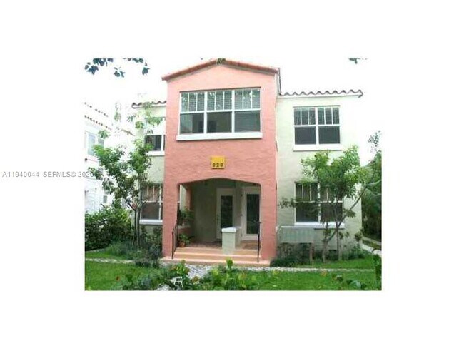 Building Photo - 929 Meridian Ave