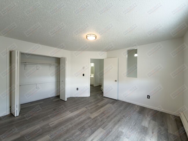 Building Photo - 2711 Rapid St