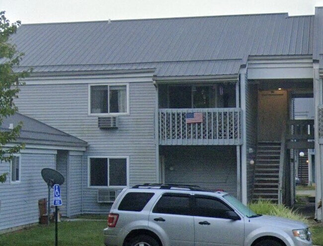 Building Photo - 636 Berry Ln