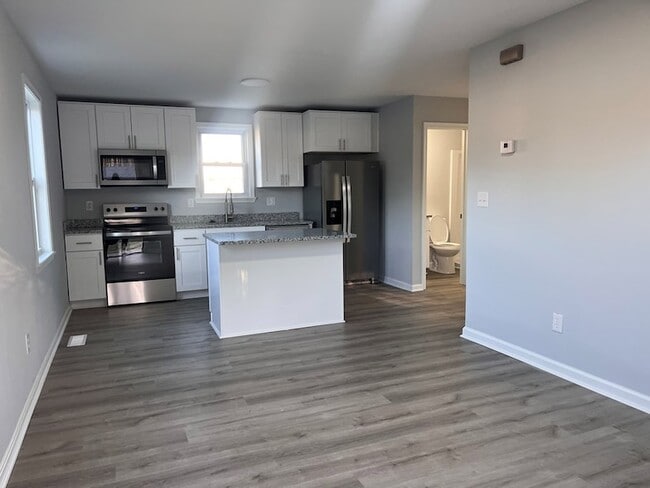 Building Photo - 9448 Hospital Ave