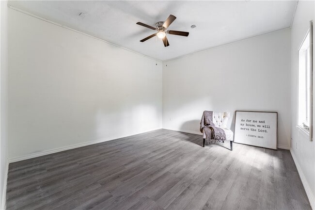 Building Photo - 10984 Tony Mountain Rd