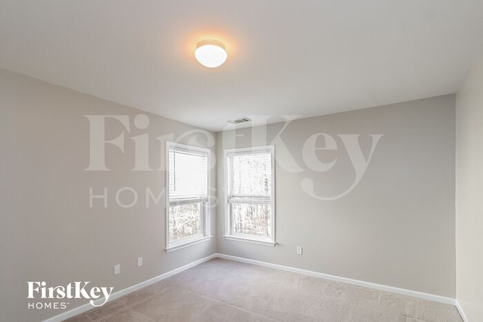 Building Photo - 6483 Stonelake Pl SW