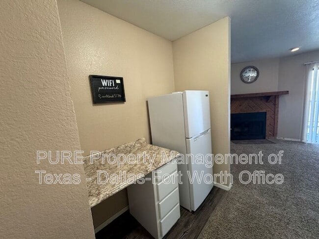 Building Photo - 6321 Kelly Dr