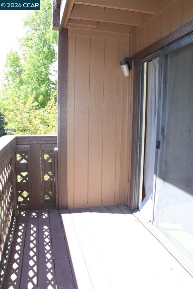 Building Photo - 507 Chabre Ct