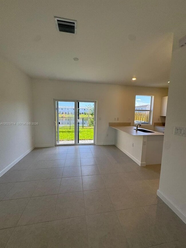 Building Photo - 17851 SW 359 Ter