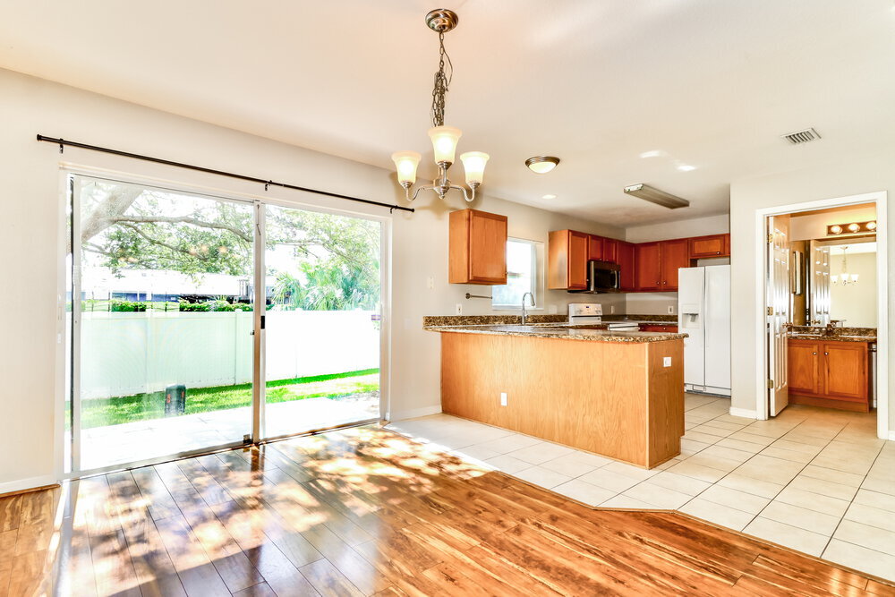 Building Photo - 13125 Thoroughbred Loop