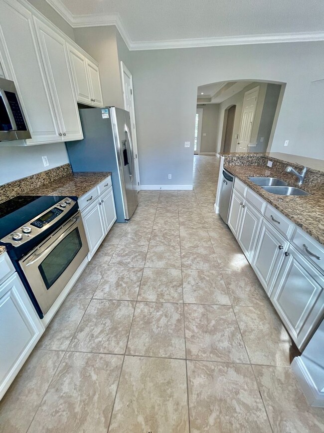 Building Photo - 96124 Roddenberry Way