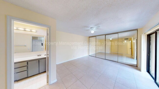 Building Photo - 1921 N Congress Ave