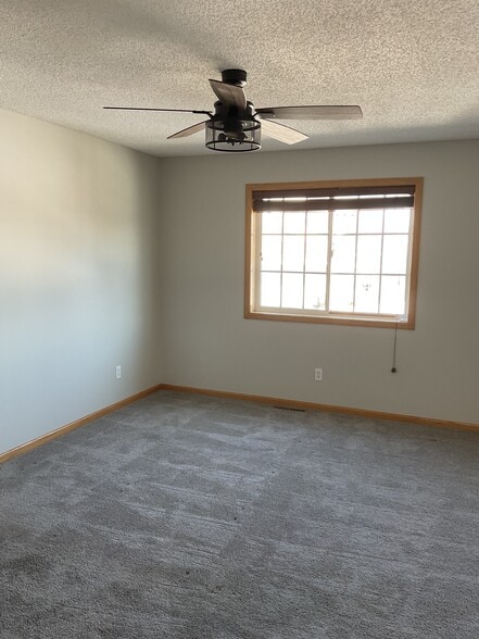 Master Bedroom - 17366 River Birch Pl