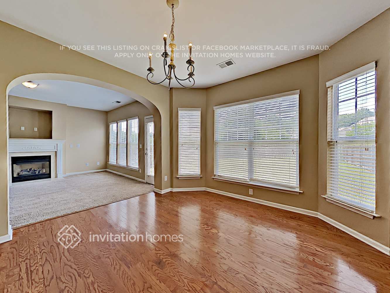 Building Photo - 1821 Crabapple Tree Ln