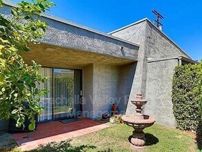 Building Photo - 1111 Ramon Rd