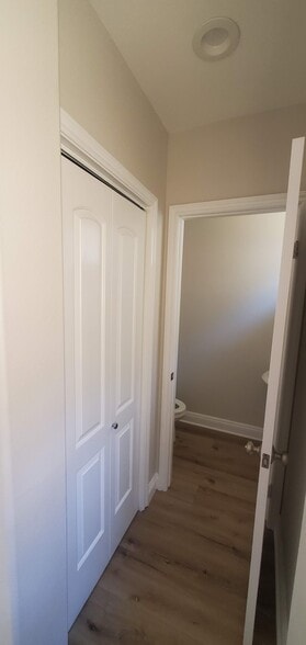 Building Photo - 1614 W 146th St