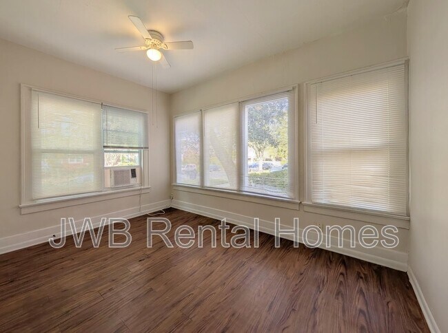 Building Photo - 2022 Dellwood Ave