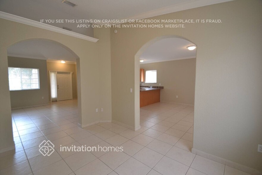 Building Photo - 9106 NW 169th St