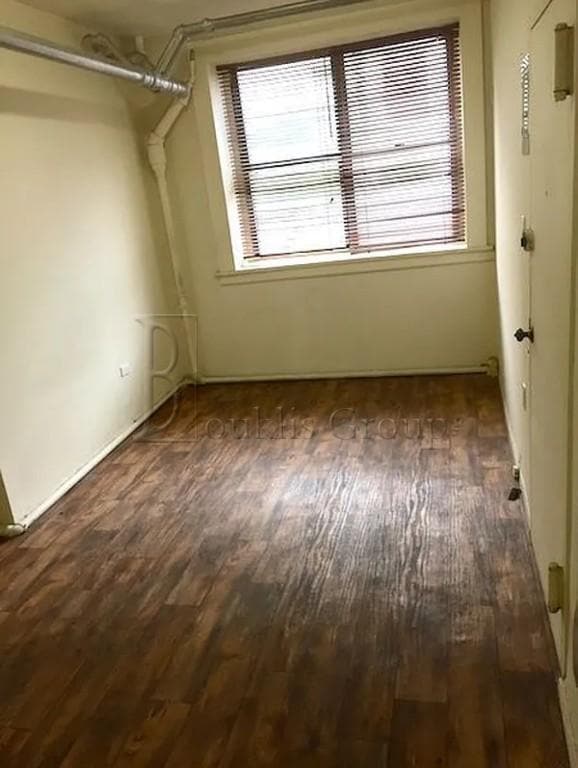 Building Photo - 1 bedroom in ASTORIA NY 11102