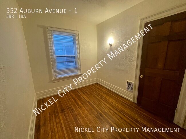 Building Photo - 352 Auburn Ave