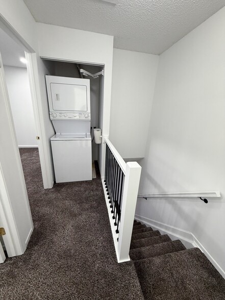 Building Photo - 13517 Zenith Ln