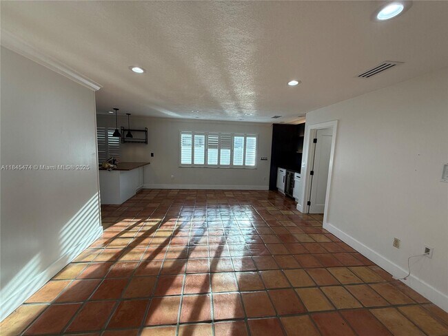 Building Photo - 12030 SW 92nd St