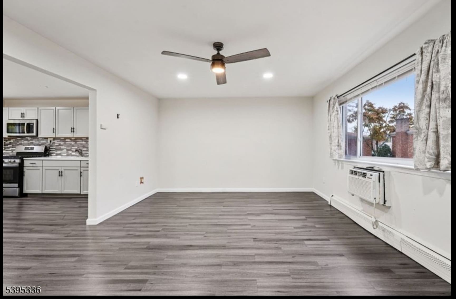 Building Photo - 189 Littleton Rd