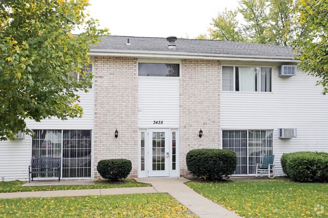 Building Photo - Blair Ridge