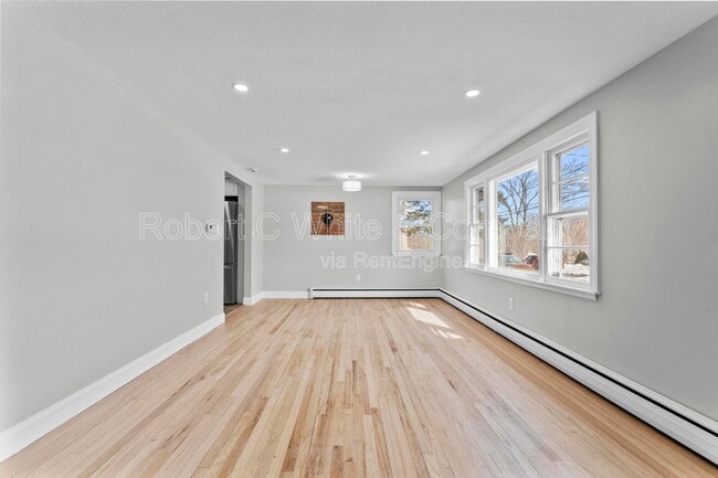 Building Photo - 19 Casper Ct