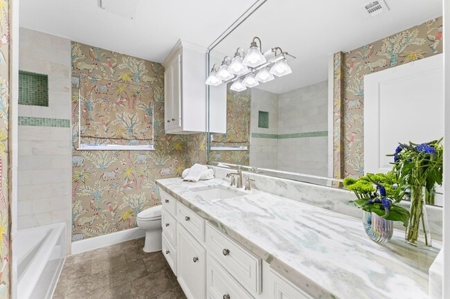 Building Photo - 6158 Burgoyne Rd