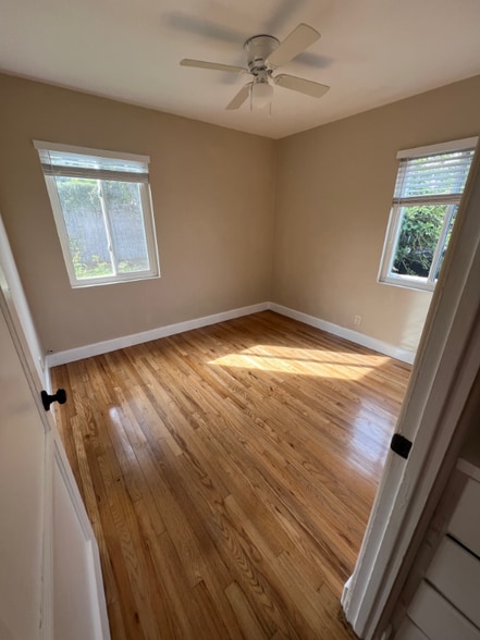 Building Photo - 3706 Nimitz Blvd