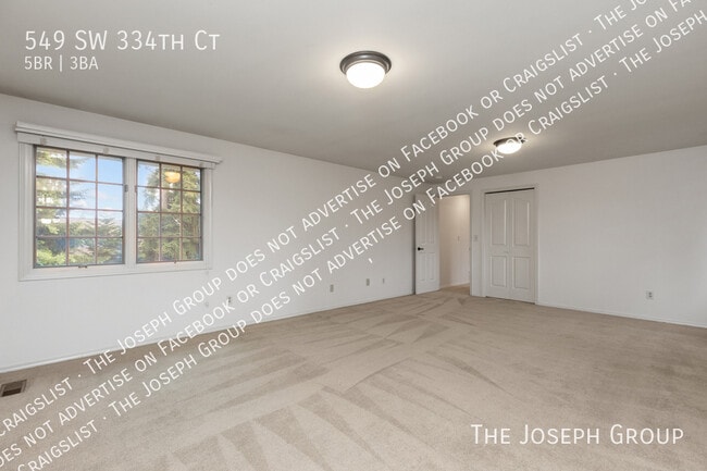 Building Photo - 549 SW 334th Ct