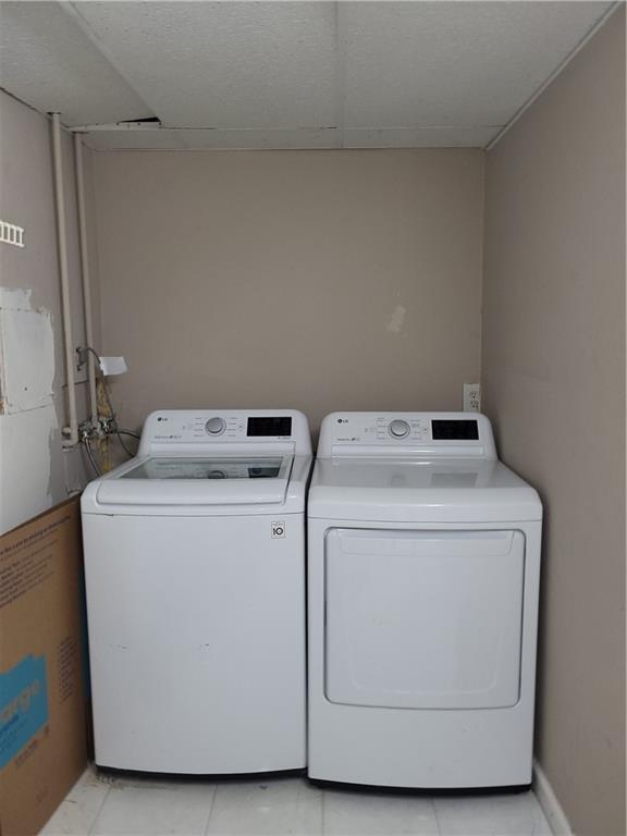 Building Photo - 6685 Hearth Ct