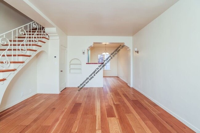 Building Photo - 27 Excelsior Ct