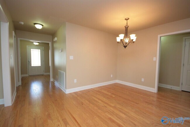 Building Photo - 239 Healey Dr