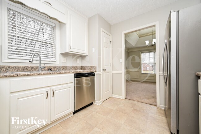 Building Photo - 35 Pebble Brooke Pass