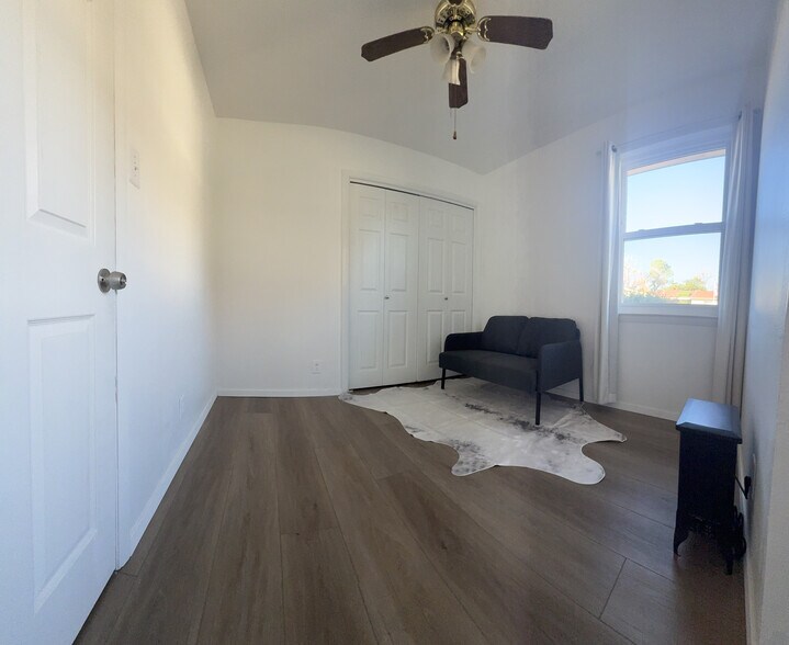 Building Photo - 207 Arnett Dr