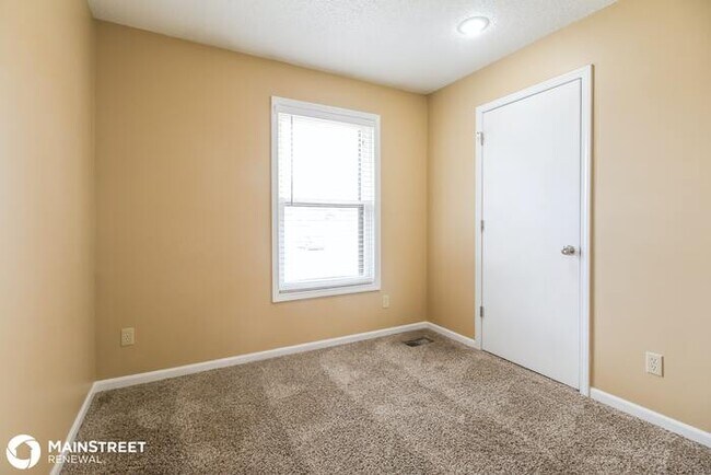 Building Photo - 7307 Chaddy Circle, Liberty, MO 64068