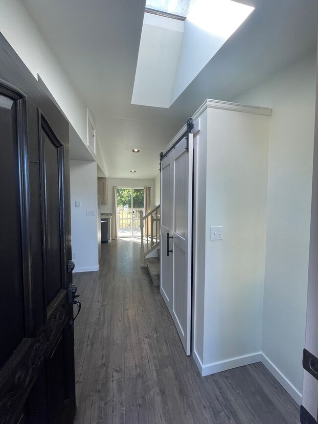Building Photo - Beautiful Country Setting-2 Bedroom Home