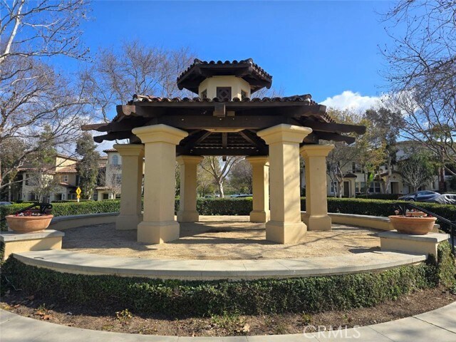 Building Photo - 48 Vermillion