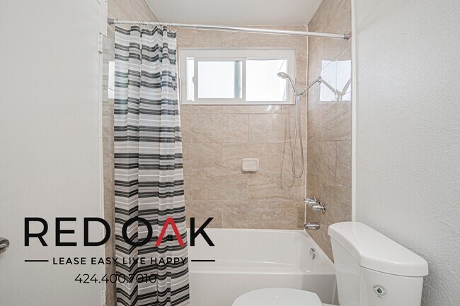 Building Photo - 9260 Palm St