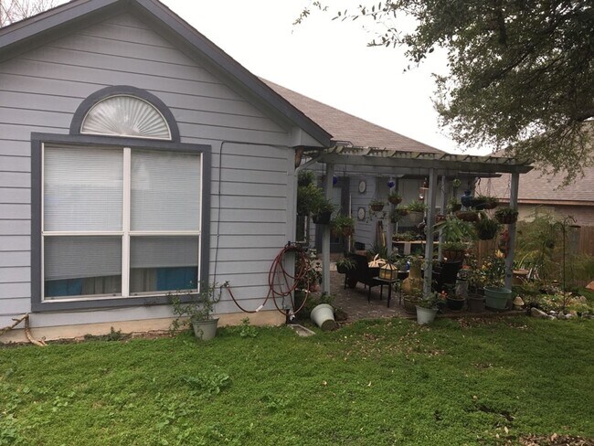 Building Photo - 2805 Berry Way