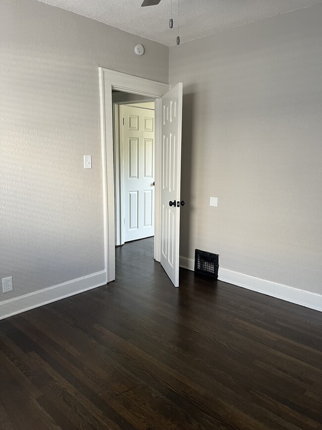 Building Photo - 4125 Olive St