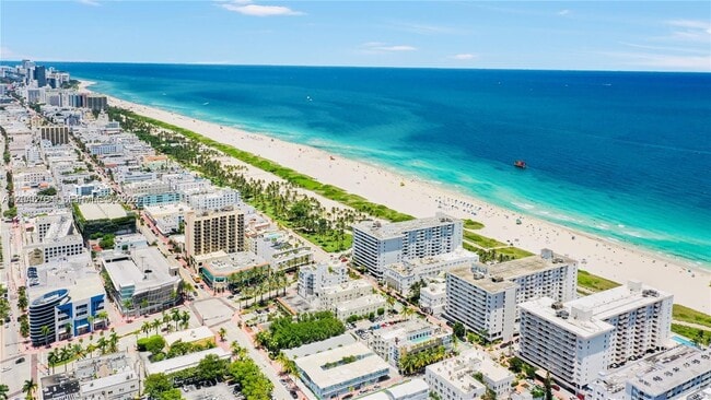 Building Photo - 401 Ocean Dr