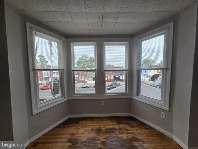 Building Photo - 633 E Allegheny Ave