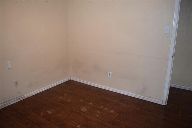 Building Photo - 1806 Family Cir