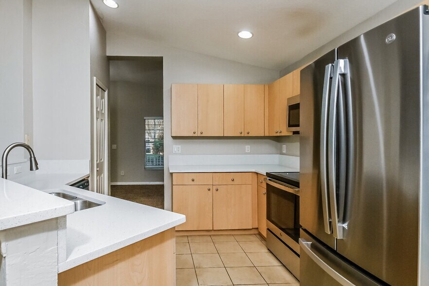 Building Photo - 11351 Coconut Island Dr