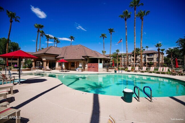 Building Photo - 14950 W Mountain View Blvd