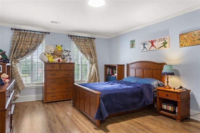 Building Photo - 415 Lyerly Pointe