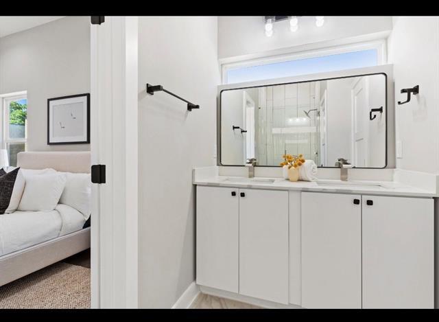 Building Photo - 5810 Hudson St