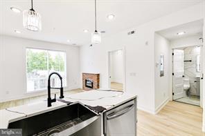 Building Photo - 2054 N 2nd St